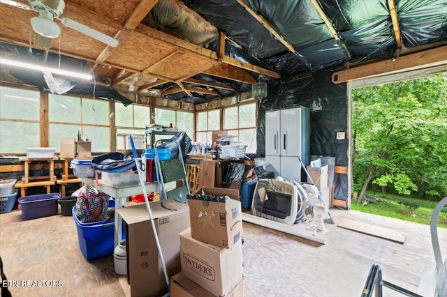 157 Chestnut Cir, Lafollette, TN 37766 - storage area with a garage