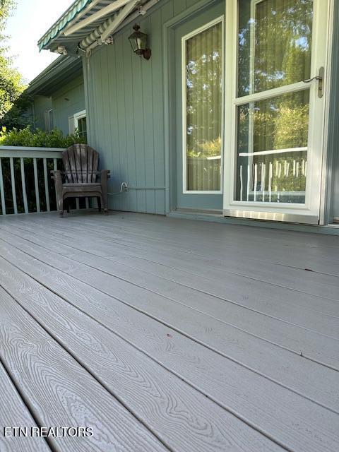 5230 Brig Ln, Knoxville, TN 37914 - view of wooden deck