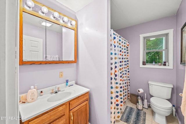 1103 Boles Beaty Rd, Alpine, TN 38543 - bathroom featuring toilet, tile patterned flooring, vanity, and a shower with shower curtain