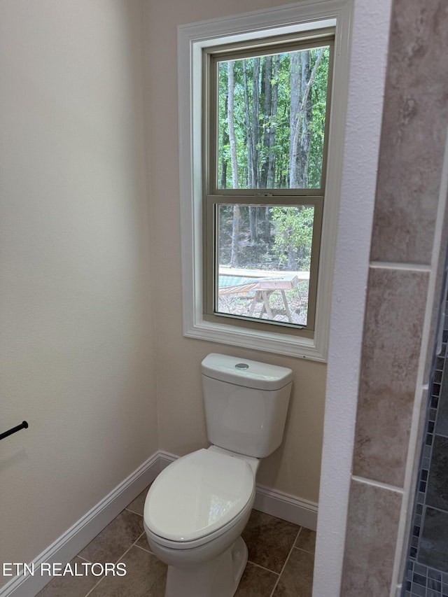 1847 Chinkapin Trl, Monterey, TN 38574 - bathroom with tile patterned flooring, toilet, and baseboards