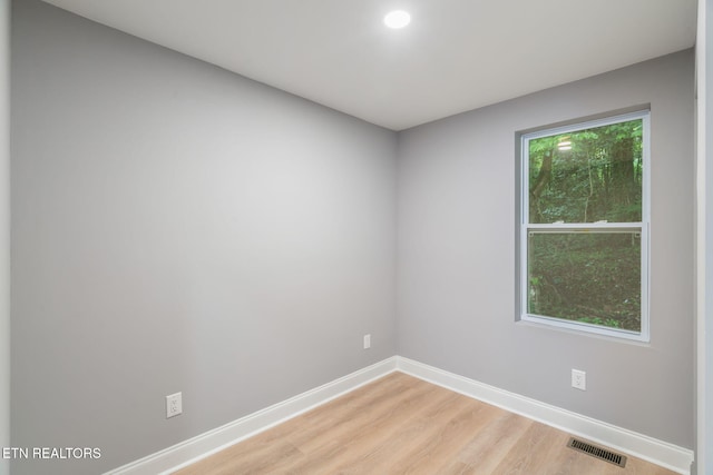 600 N Trinity Ave, Rockwood, TN 37854 - spare room with baseboards and light wood-style flooring