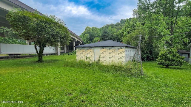 210 E Spring St, Oliver Springs, TN 37840 - view of grassy yard