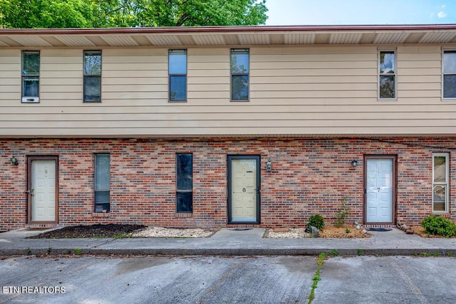 4003 Valley View Dr Unit 6, Knoxville, TN 37917 - view of front facade with brick siding