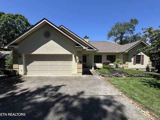 118 Toqua Club Way, Loudon, TN 37774 - ranch-style house featuring stucco siding, a chimney, and an attached garage