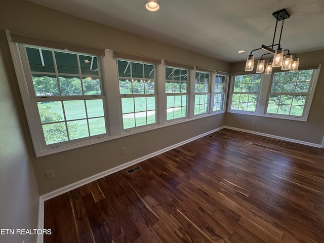 118 Toqua Club Way, Loudon, TN 37774 - unfurnished dining area with baseboards, dark wood-style floors, and recessed lighting