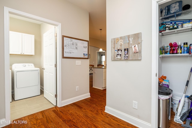 1227 Branch Creek Ln, Maryville, TN 37801 - laundry room with washer / clothes dryer, wood finished floors, cabinet space, and baseboards
