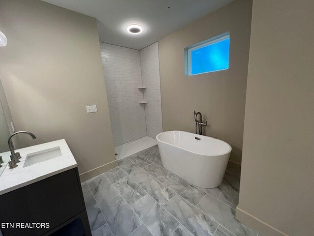 110 Stone Rd, Knoxville, TN 37920 - photo 11