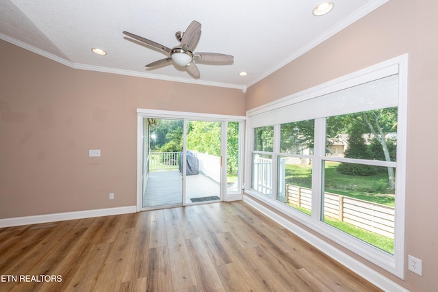 210 Oologila Pl, Loudon, TN 37774 - empty room featuring recessed lighting, baseboards, light wood finished floors, a ceiling fan, and crown molding