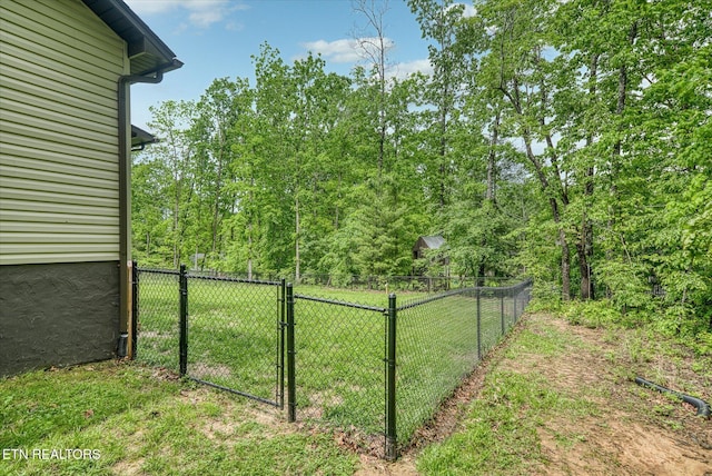 2003 Menasha Dr, Crossville, TN 38572 - photo 5