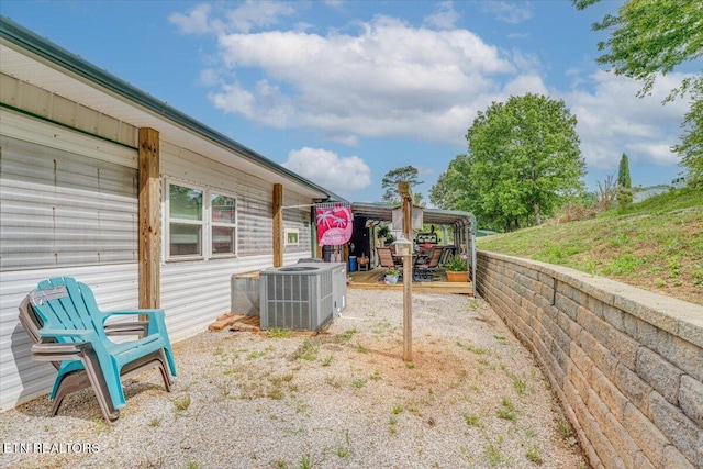 645 Blue Springs Rd, Speedwell, TN 37870 - view of yard featuring central air condition unit and a deck