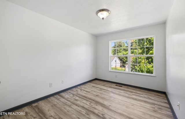 6108 Burlwood Rd, Knoxville, TN 37921 - unfurnished room with wood finished floors and baseboards