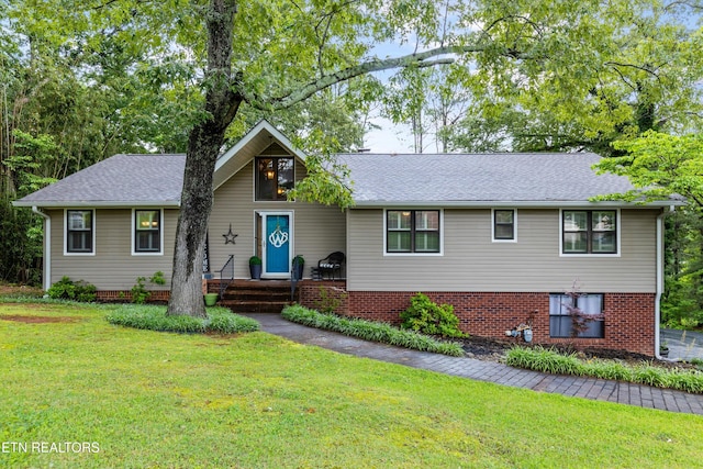 1420 Brentwood Dr, Athens, TN 37303 - view of front of home featuring a front lawn and roof with shingles