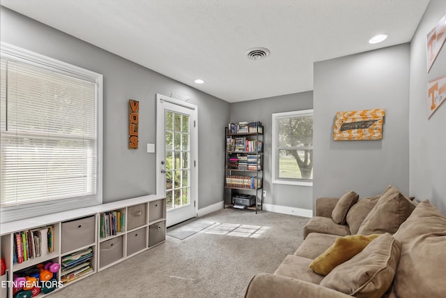 2116 Pleasant View Rd, Knoxville, TN 37914 - living area featuring carpet flooring, baseboards, and recessed lighting