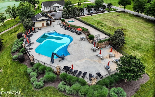 702 Blackrock Run, Loudon, TN 37774