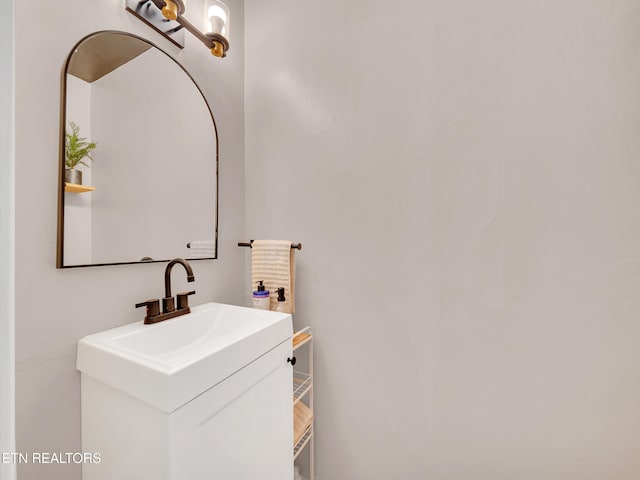 633 Vose Rd Unit G, Alcoa, TN 37701 - bathroom featuring vanity