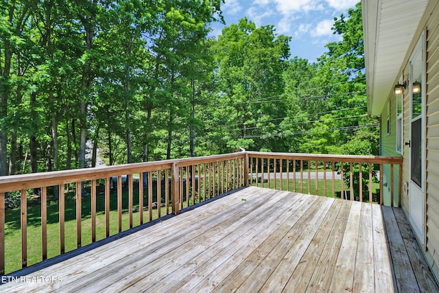 2162 Spruce Loop, Crossville, TN 38555 - wooden deck with a yard