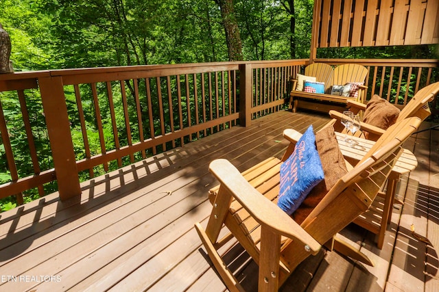 556 Wildwood Forest Way, Sevierville, TN 37876 - view of deck