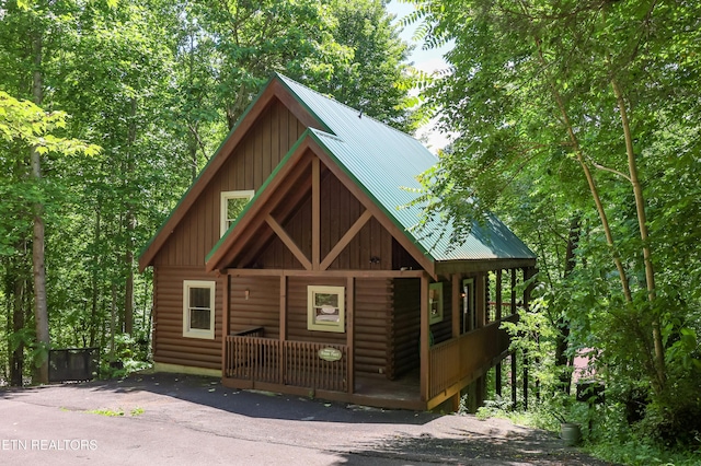 556 Wildwood Forest Way, Sevierville, TN 37876 - view of outdoor structure with a porch
