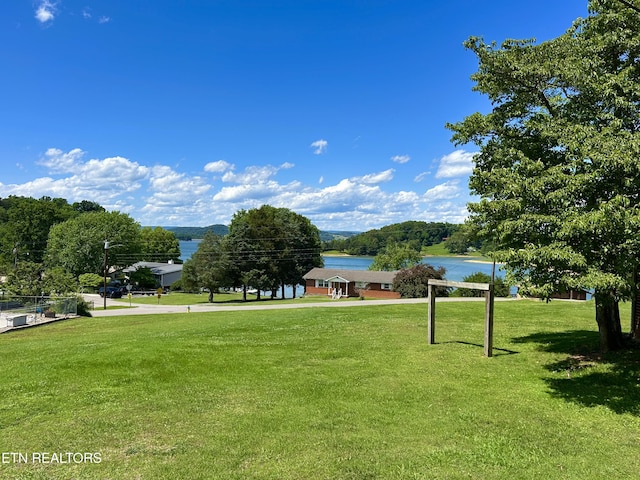 762 Commanche Dr, Jefferson City, TN 37760 - view of property's community featuring a water view and a lawn