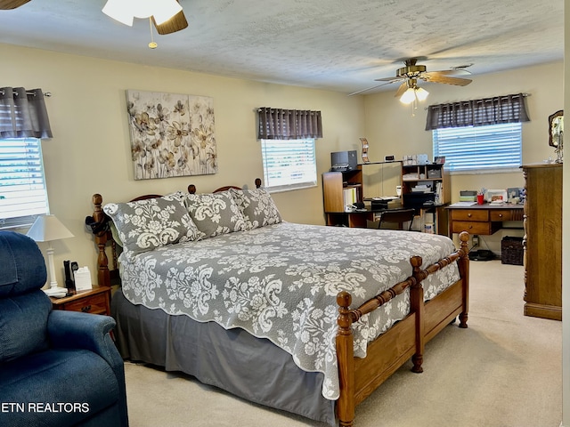 762 Commanche Dr, Jefferson City, TN 37760 - carpeted bedroom featuring a ceiling fan and an office area
