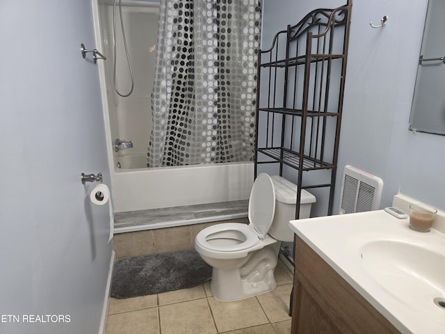 3238 Four M Cir, Kodak, TN 37764 - bathroom with tile patterned floors, toilet, vanity, and shower / bath combo with shower curtain