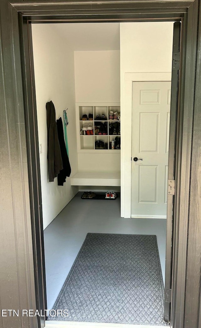 2115 Riverview Dr, Dandridge, TN 37725 - mudroom featuring concrete floors