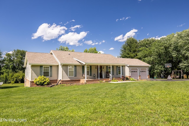 178 Scenic Hill Ln, Lenoir City, TN 37771 - single story home with a porch, a garage, asphalt driveway, a front yard, and a shingled roof