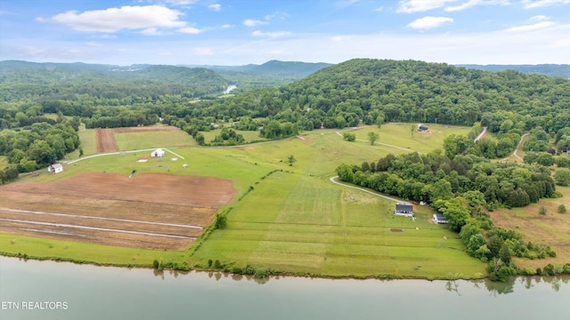 379 Blackburn Ln, Lenoir City, TN 37771