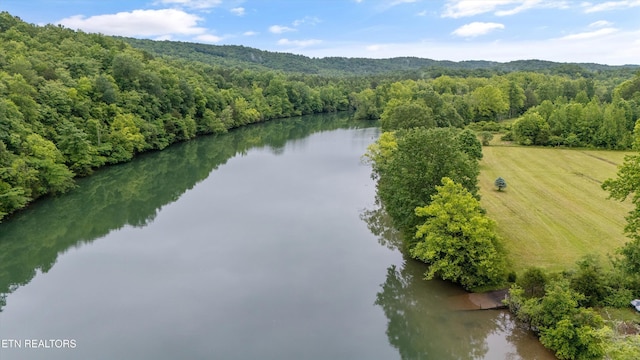 379 Blackburn Ln, Lenoir City, TN 37771
