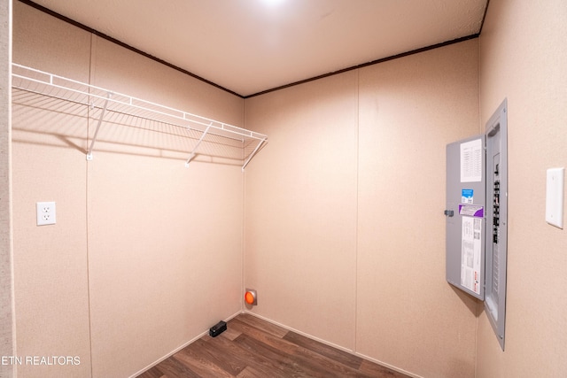 1587 Sweetwater Rd, Philadelphia, TN 37846 - washroom with wood finished floors