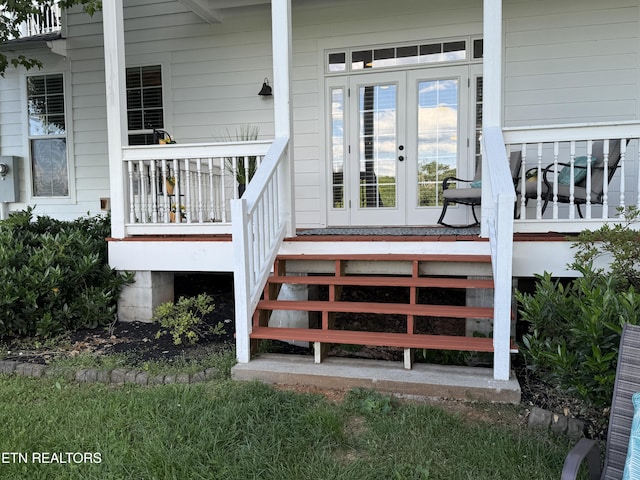 1101 Main St Unit 19, Loudon, TN 37774 - view of exterior entry featuring a porch