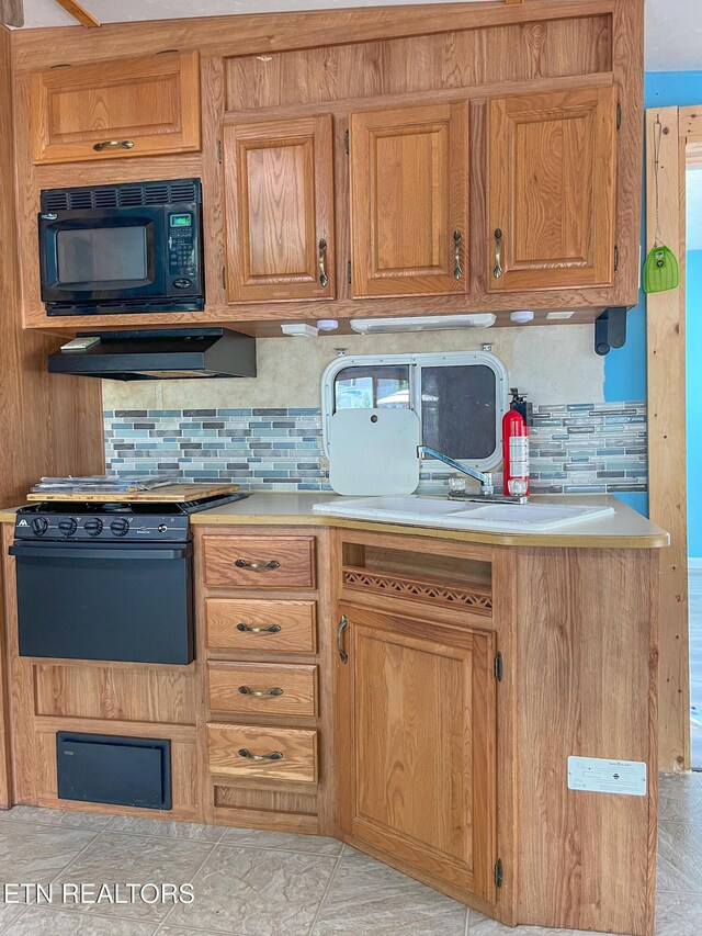 95 Sioux Trl, Crossville, TN 38572 - photo 8