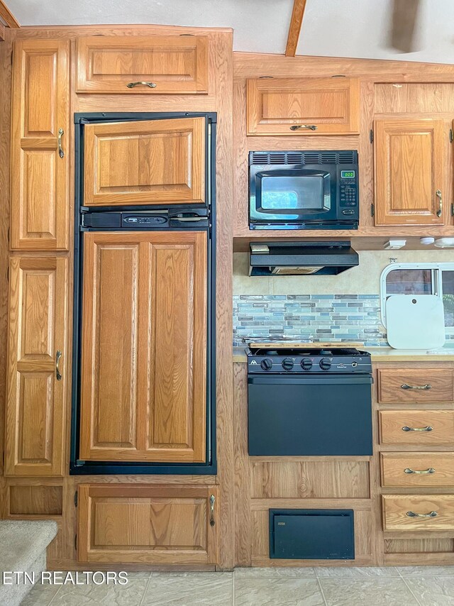95 Sioux Trl, Crossville, TN 38572 - photo 9