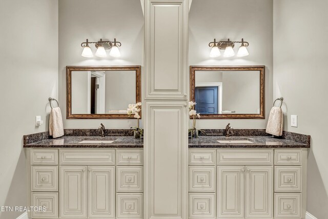 211 Cool Springs Blvd, Knoxville, TN 37934 - bathroom featuring vanity