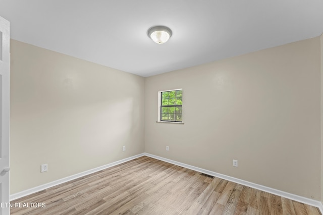 292 Buckner Rd, Philadelphia, TN 37846 - empty room with light wood-style floors and baseboards
