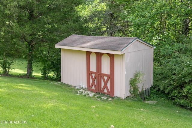 566 Allyson Dr, Kodak, TN 37764 - view of shed