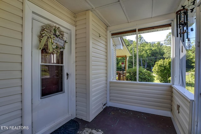 883 Old Harriman Hwy, Harriman, TN 37748 - view of unfurnished sunroom