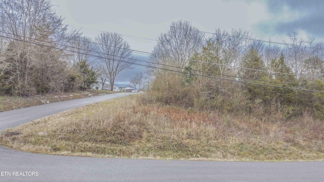 Brook Ln, Lafollette, TN 37766