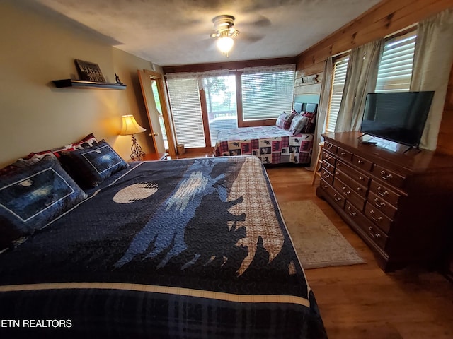 2859 Eagle Crest Way, Sevierville, TN 37876 - bedroom featuring wood finished floors and a ceiling fan