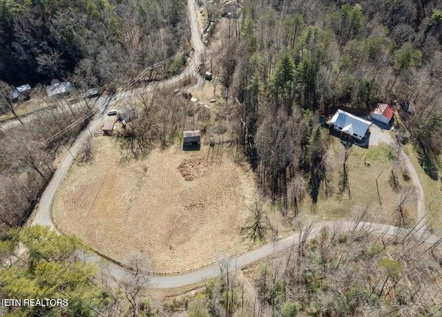 6131 Happy Valley Loop, Tallassee, TN 37878 - aerial view of property and surrounding area with a forest