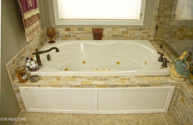 120 Lakeside Dr, Kingston, TN 37763 - full bathroom featuring a tub with jets and healthy amount of natural light