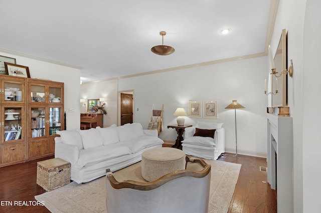 2811 Pleasant View Ave, Maryville, TN 37803 - living room with crown molding, dark wood-style floors, and baseboards
