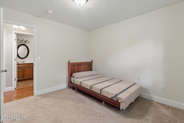 68 Pine Mountain Cir, Pineville, KY 40977 - carpeted bedroom with baseboards and a textured ceiling