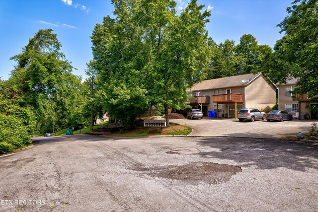 692 Shadywood Ln, Knoxville, TN 37923 - view of front of home