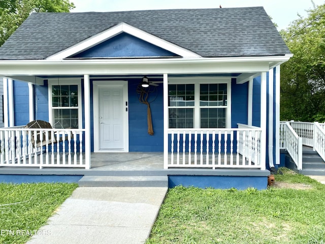 2514 Harvey St, Knoxville, TN 37917 - view of front facade featuring a shingled roof and covered porch