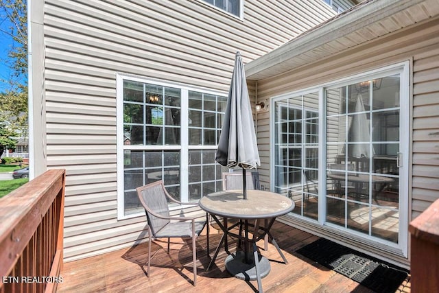 1213 Vale View Rd, Knoxville, TN 37922 - wooden terrace featuring outdoor dining space