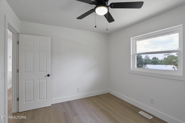 312 Lakeview Rd, Harriman, TN 37748 - photo 25