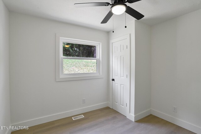 312 Lakeview Rd, Harriman, TN 37748 - photo 31
