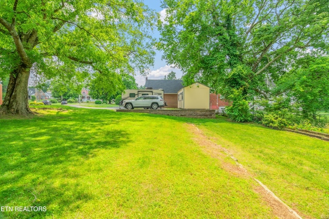 129 N Kingston Ave, Rockwood, TN 37854 - photo 11