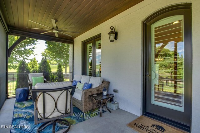 110 E Highlands Cir, Lenoir City, TN 37772 - photo 10